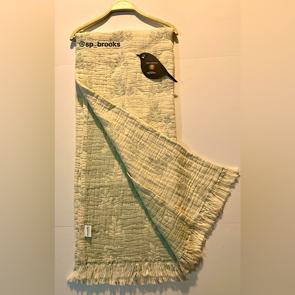 🎁Piscatextil 100% Cotton Cozy Light Green Mint Textured Throw Blanket
